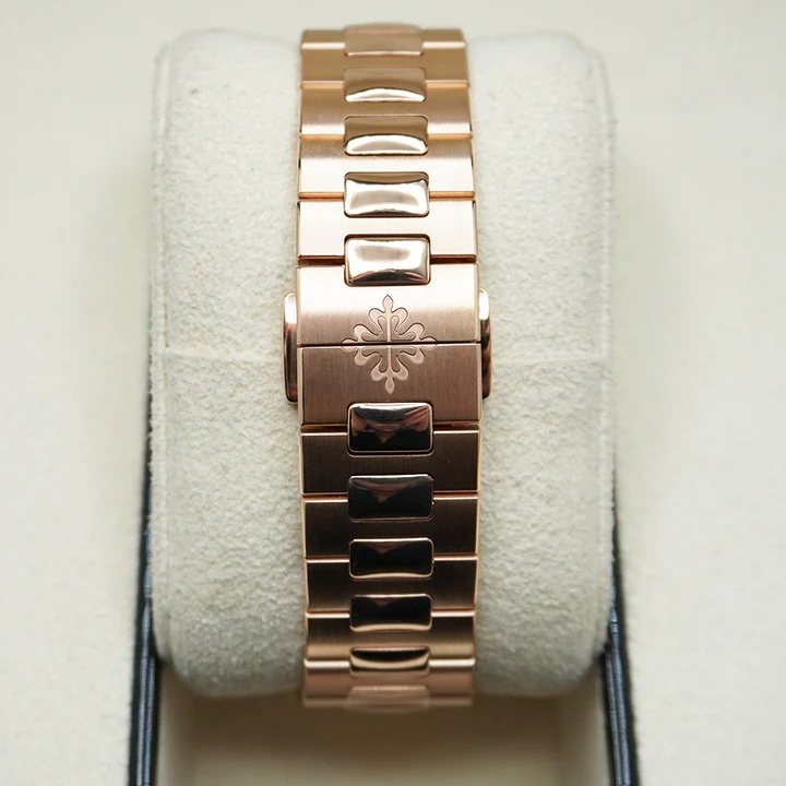 Patek Philippe Nautilus Moon Phase Rose Gold Watch 5712/1R-001 5712/1R