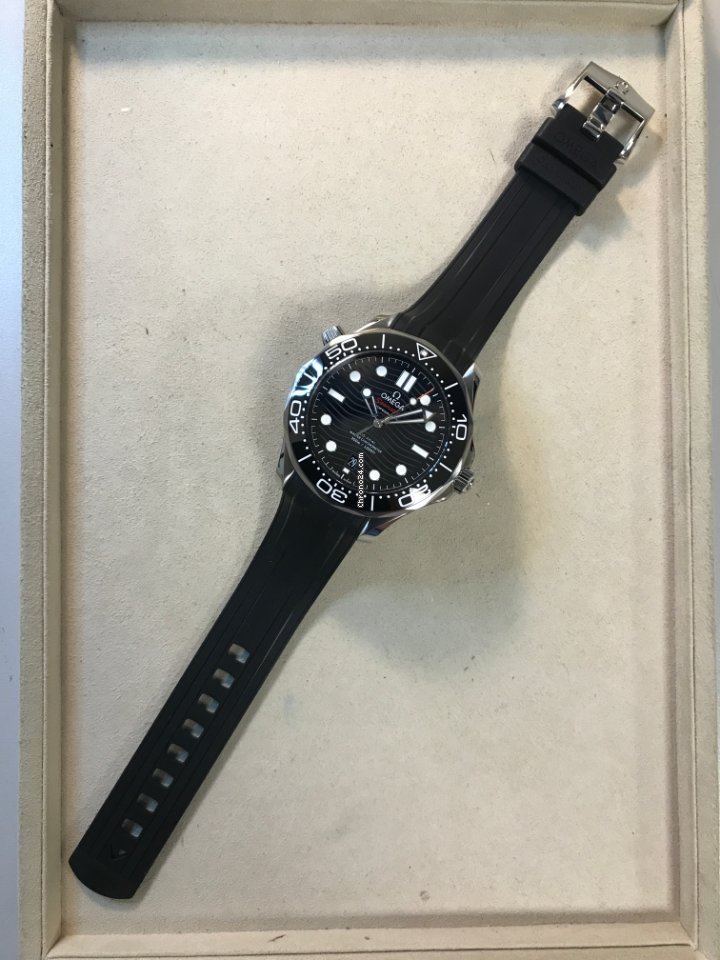 Seamaster Diver 300 Black.