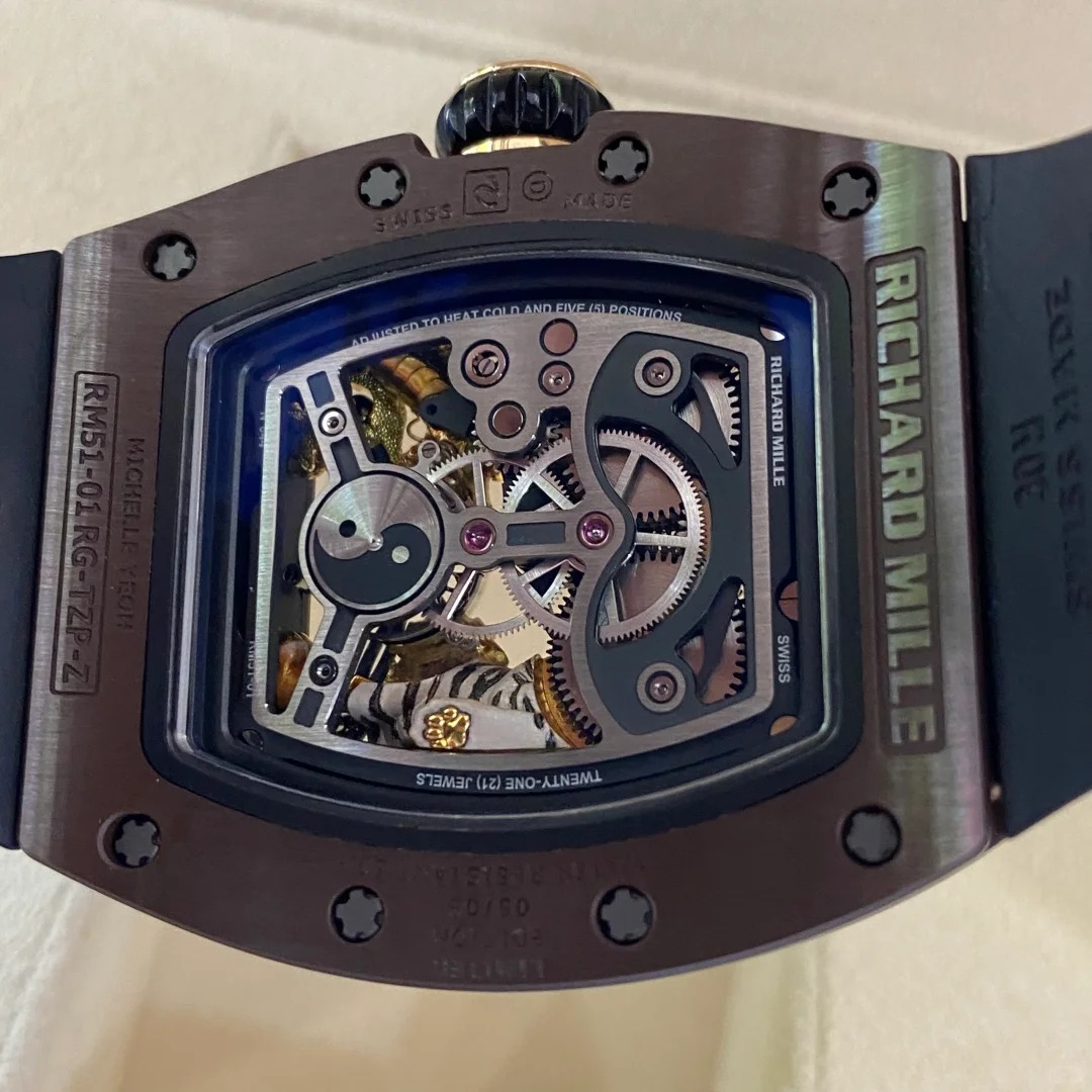 RM 51-01 Black Ceramic