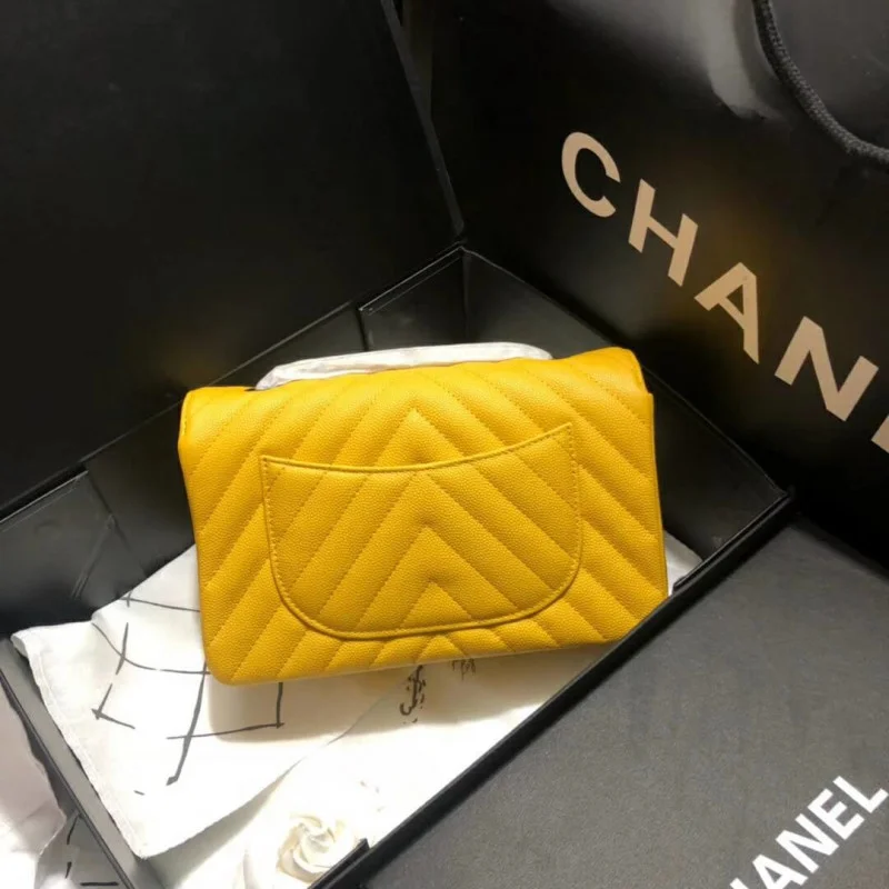 Chanel Chevron Caviar Leathe 20Cm Class-Flap Bag 1116