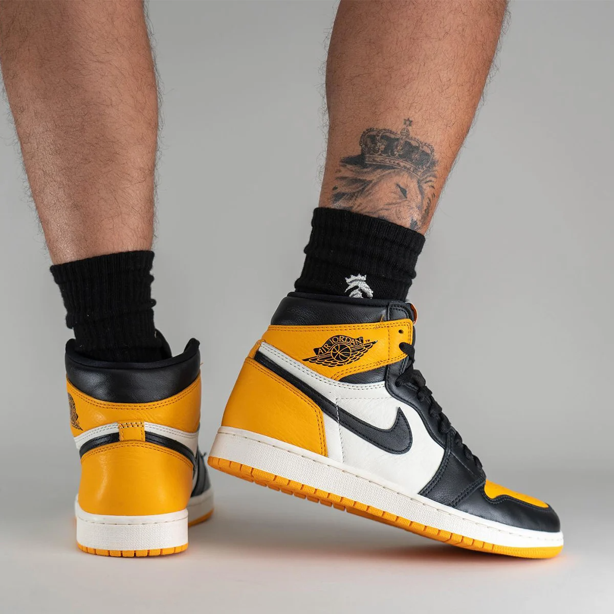 Air Jordan 1 Retro High OG Taxi