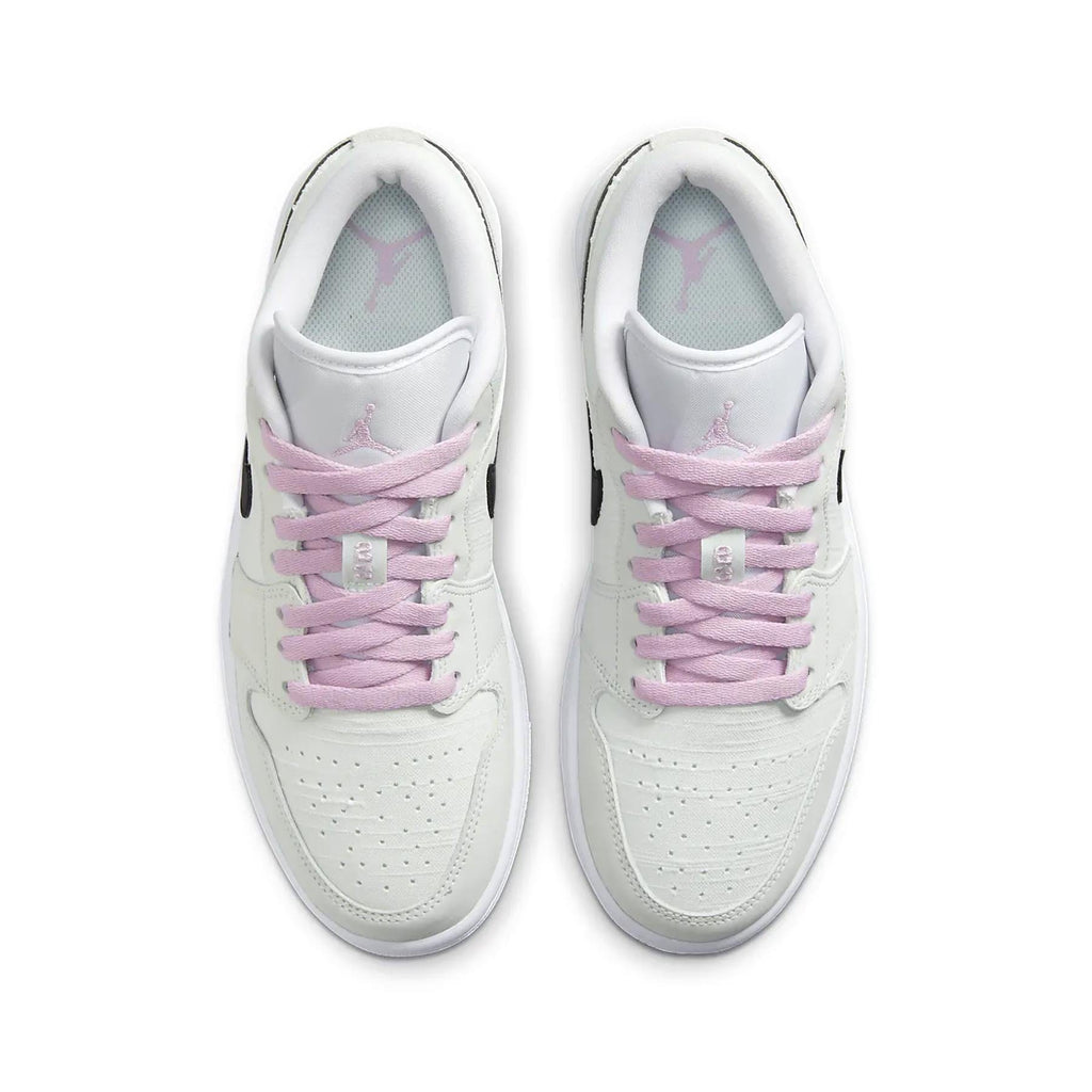 Air Jordan 1 Wmns Low SE ‘Barely Green’