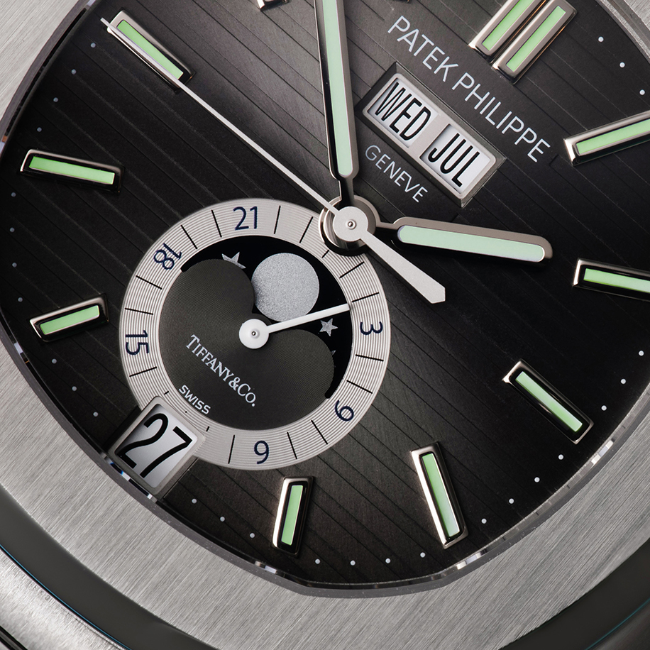 Patek Philippe Nautilus, 40.5mm, Stainless Steel, Black Dial, 5726A-001