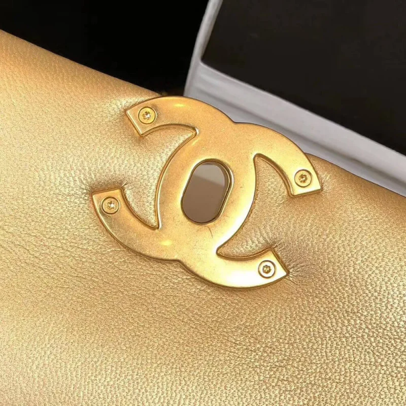 Chanel 19 Flap Bag As1160 Gold
