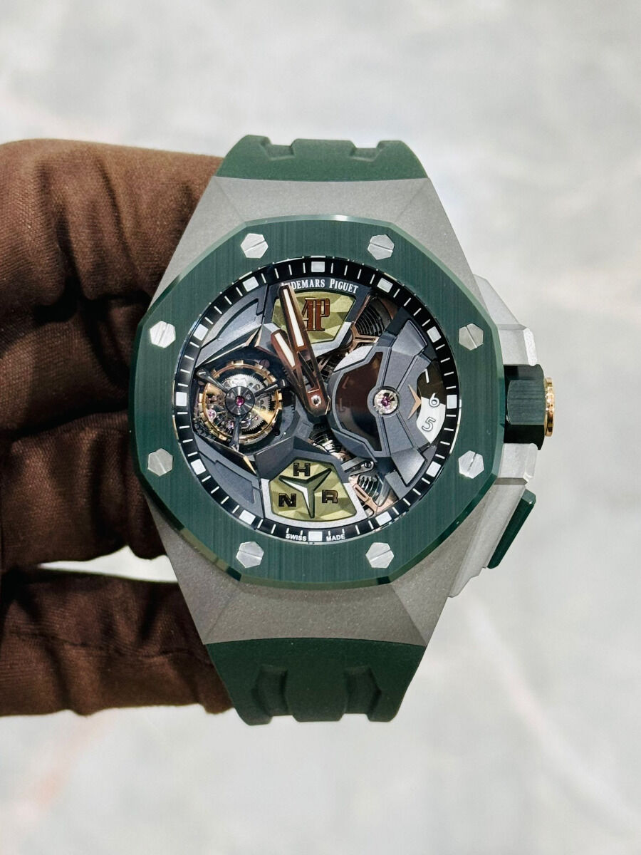 Audemars Piguet Royal Oak Concept 44mm 26589IO.OO.D056CA.01 Flying Tourbillon GMT Titanium Green Ceramic