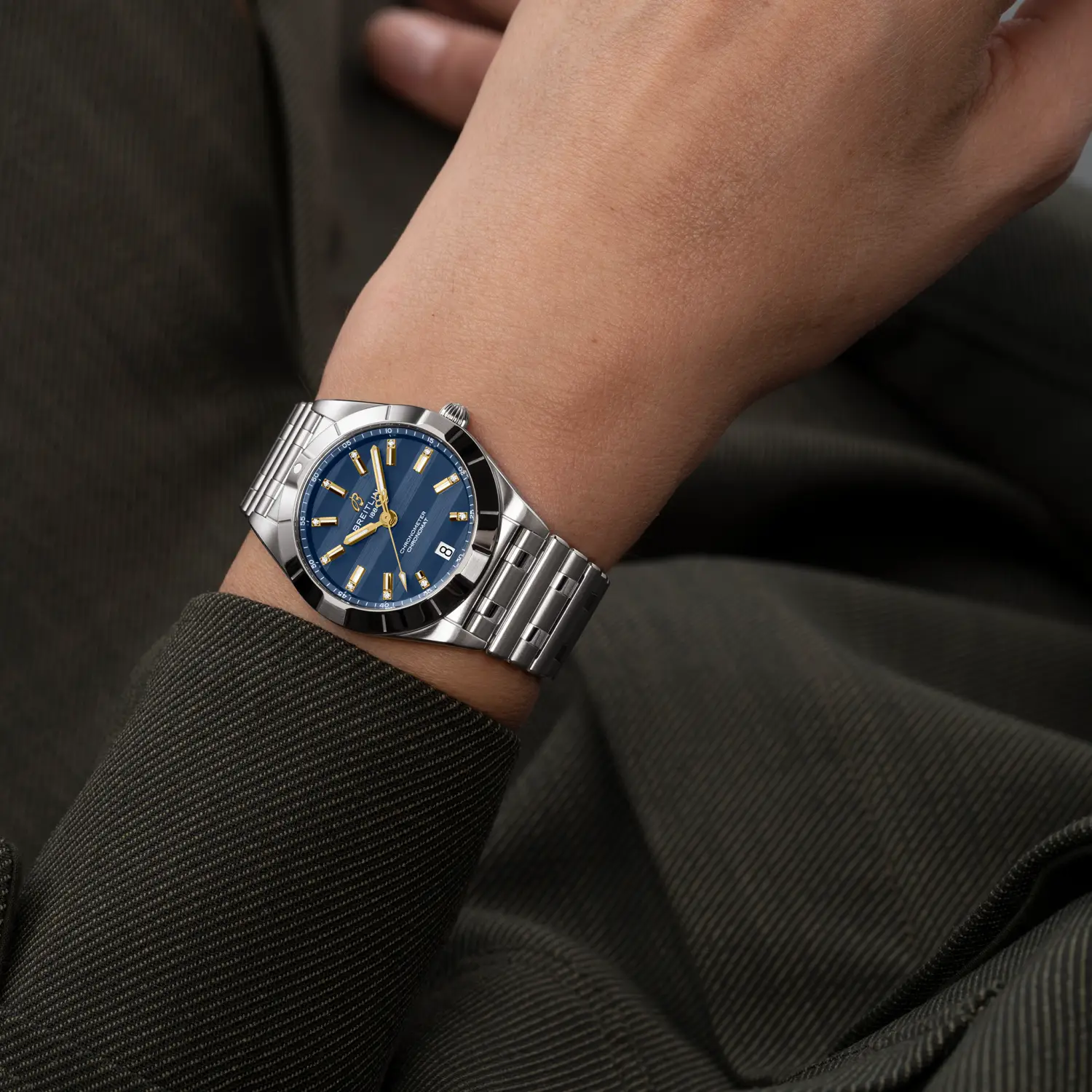 Breitling Chronomat 32 Six Nations France A773109A1C1A1