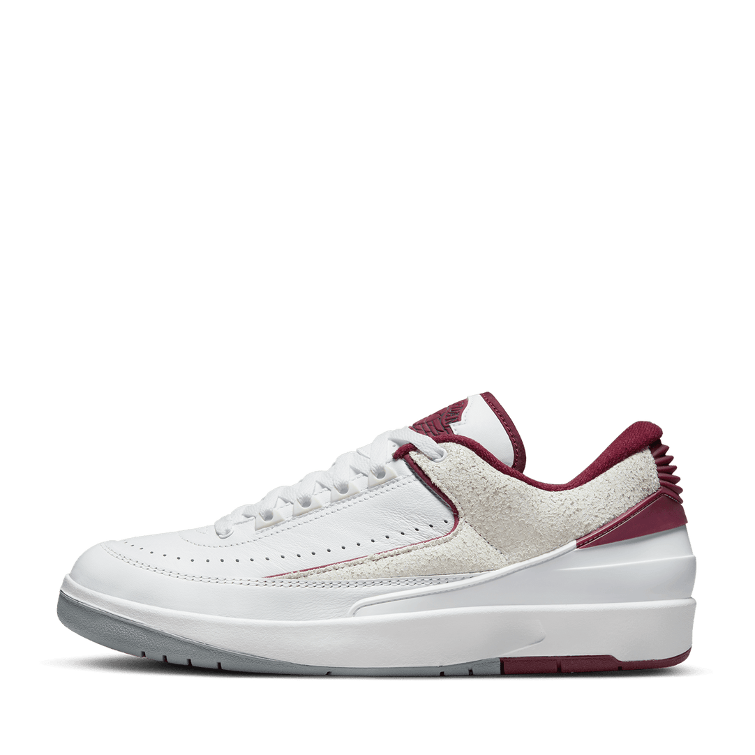 Air Jordan 2 Retro Low ‘Cherrywood’