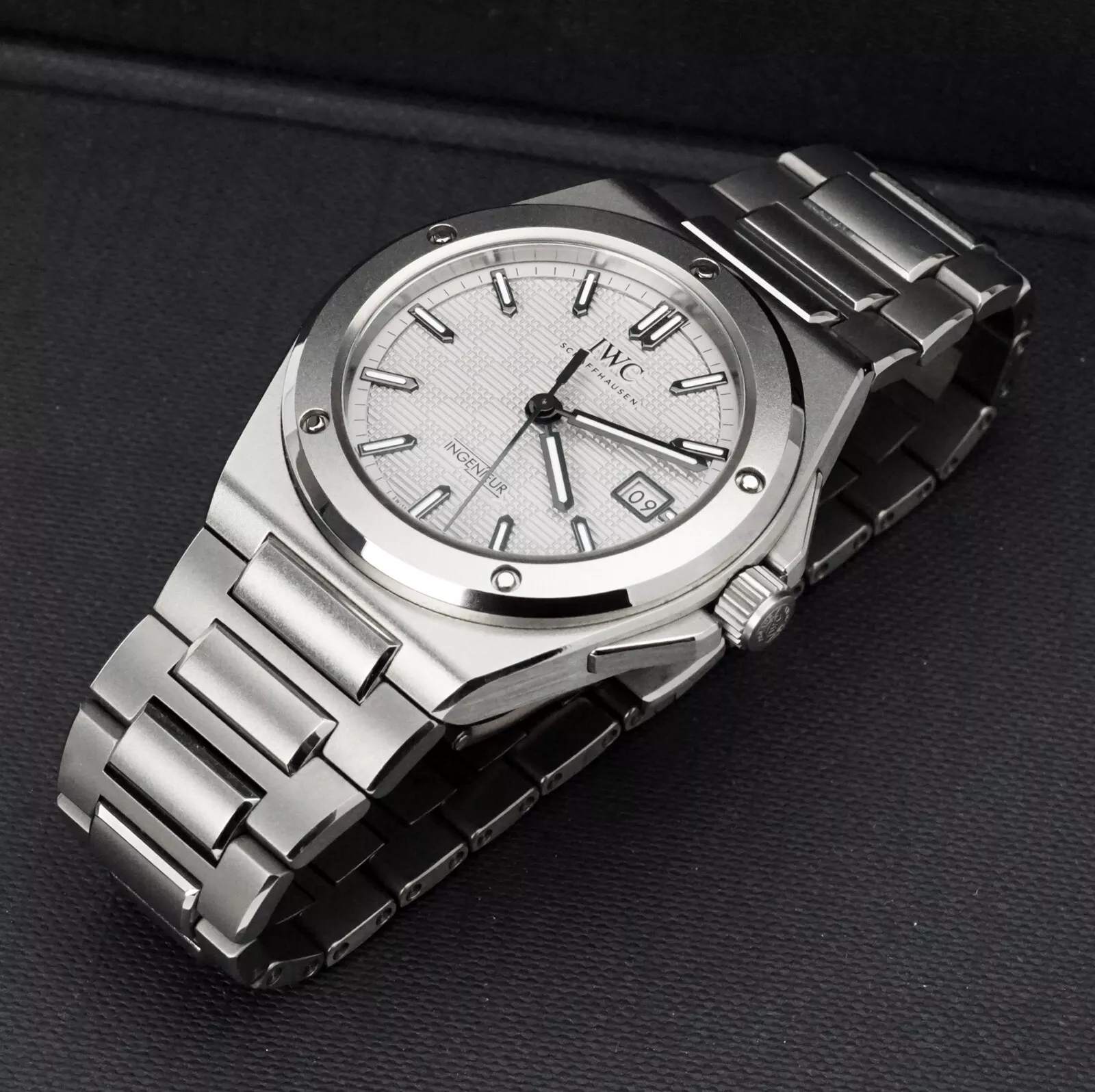 IWC Ingenieur Automatic 40mm Wristwatch IW328904