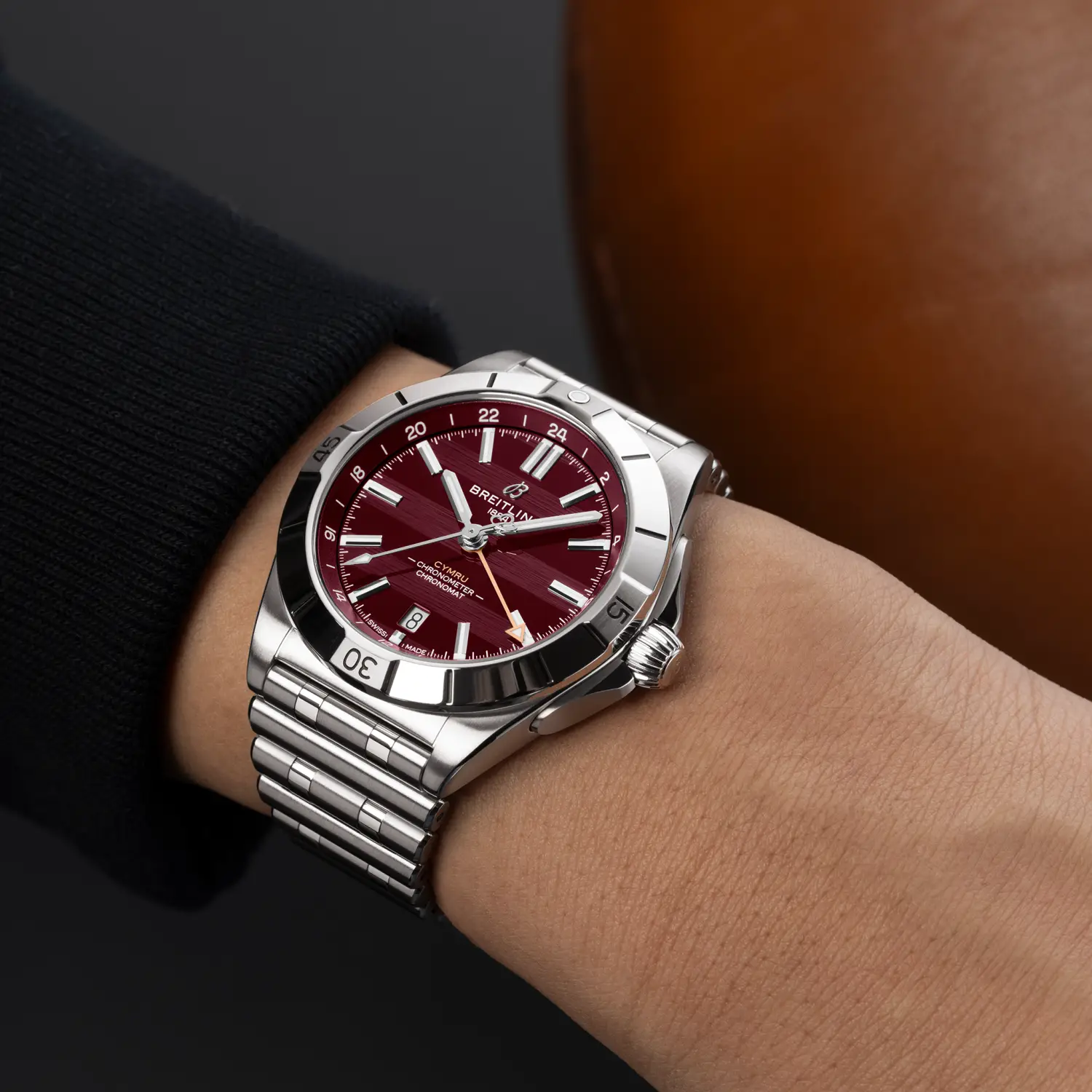 Breitling Chronomat Automatic GMT 40 Six Nations Wales A323988B1K1A1