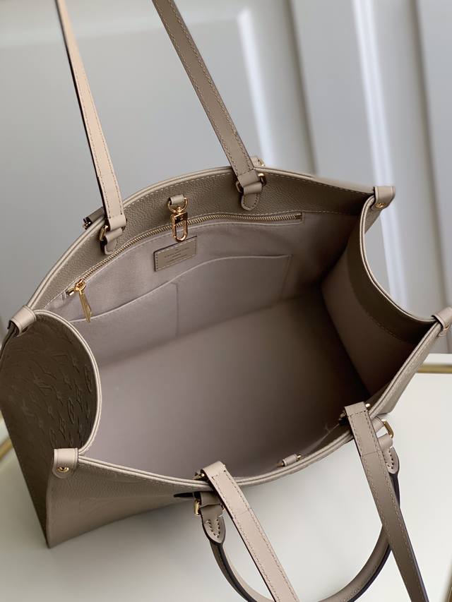 Louis Vuitton OnTheGo MM M45607