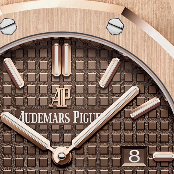 Audemars Piguet Royal Oak Quartz Ref. # 67650OR.OO.1261OR.01