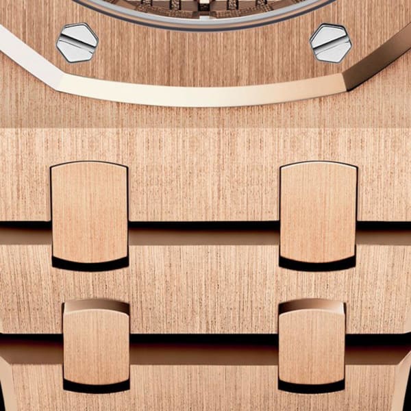 Audemars Piguet Royal Oak Quartz Ref. # 67650OR.OO.1261OR.01