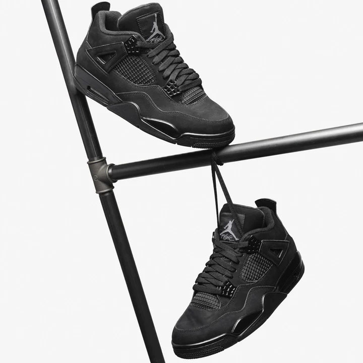 Jordan 4 Retro Black Cat