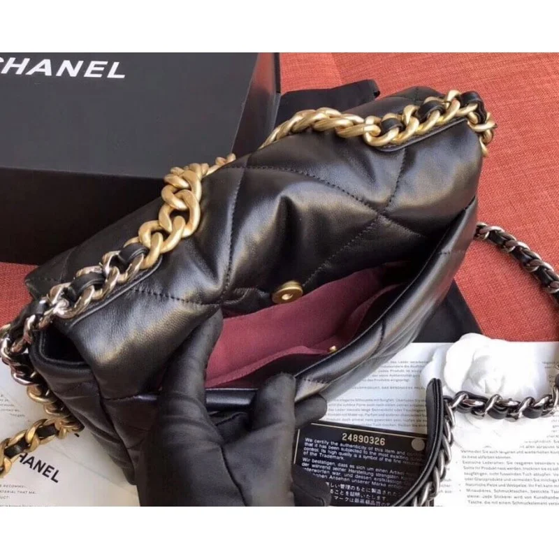 Chanel 19 Lambskin Flap Bag As1160