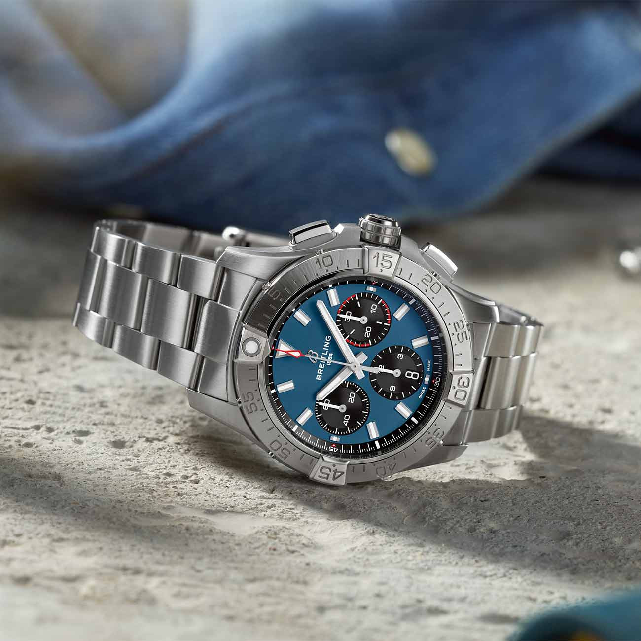 Breitling Super Avenger B01 Chrono 46MM EB0148101C1E1