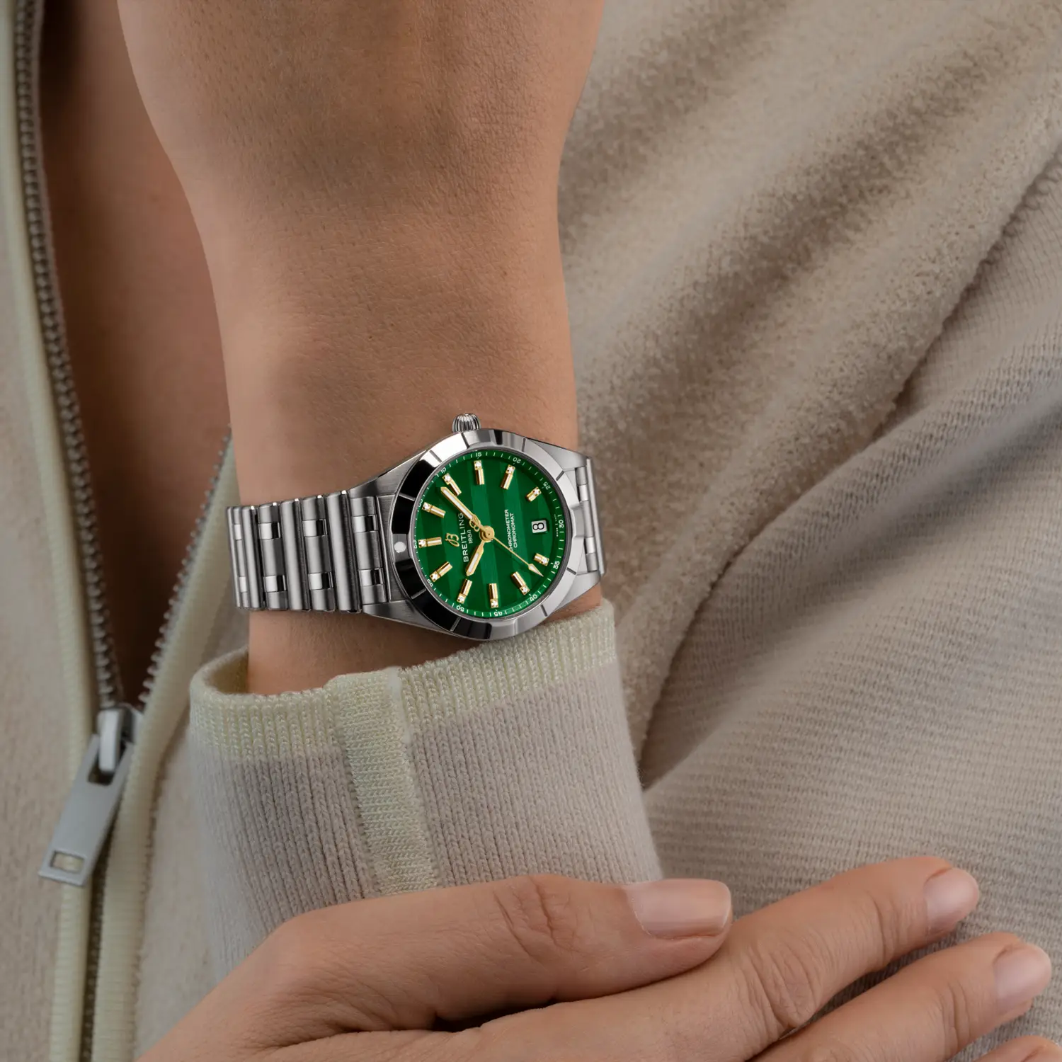 Breitling Chronomat 32 Six Nations Ireland A773107A1L1A1