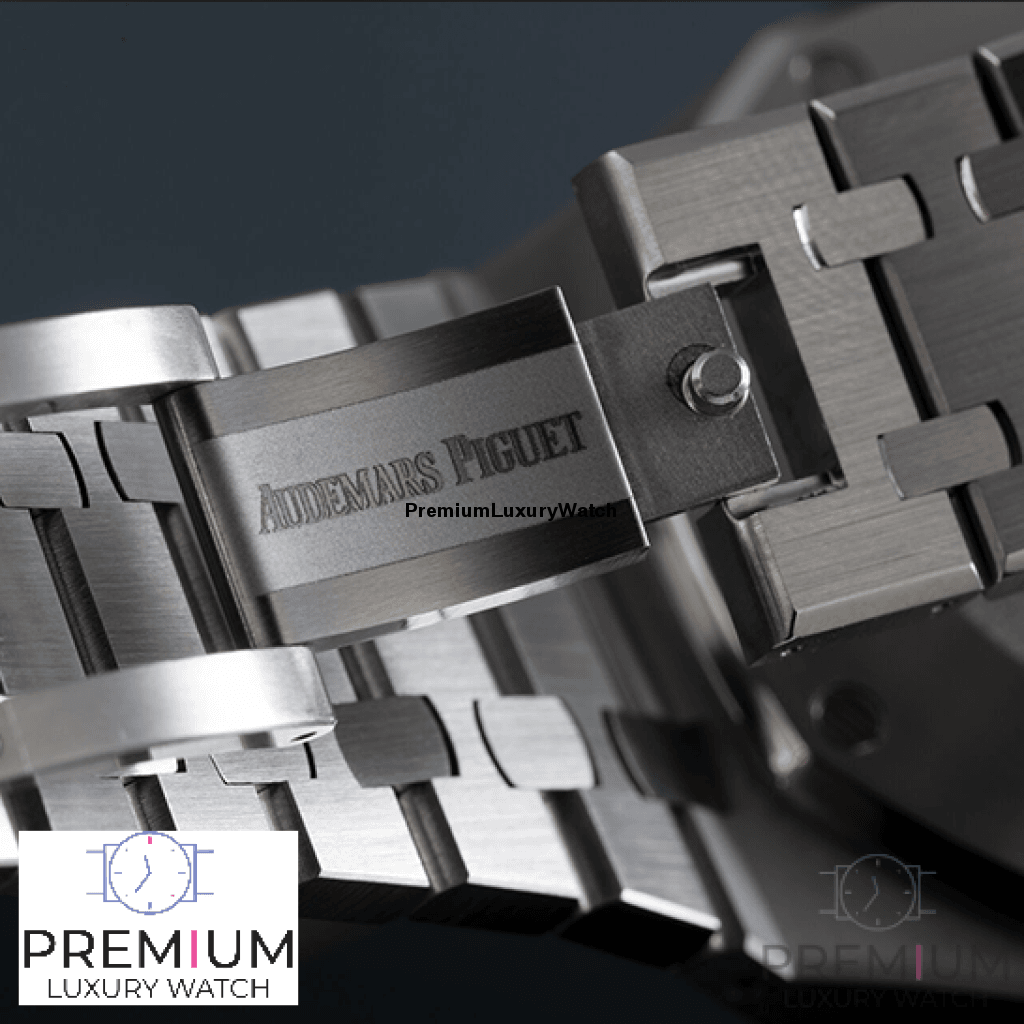 Audemars piguet Royal Oak Selfwinding 41MM Chronograph Silver Watch