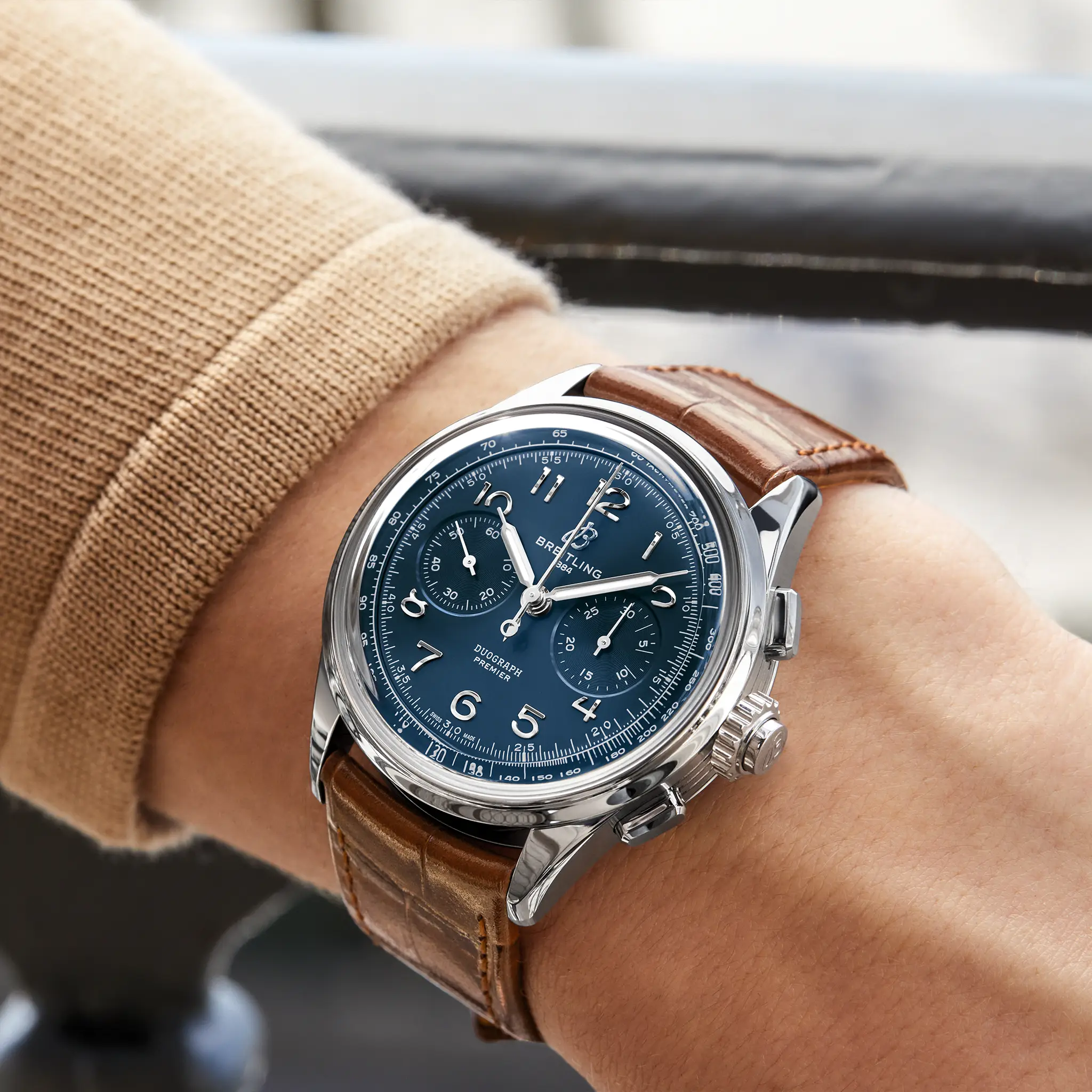 Breitling Premier B15 Duograph 42mm AB1510171C1P1