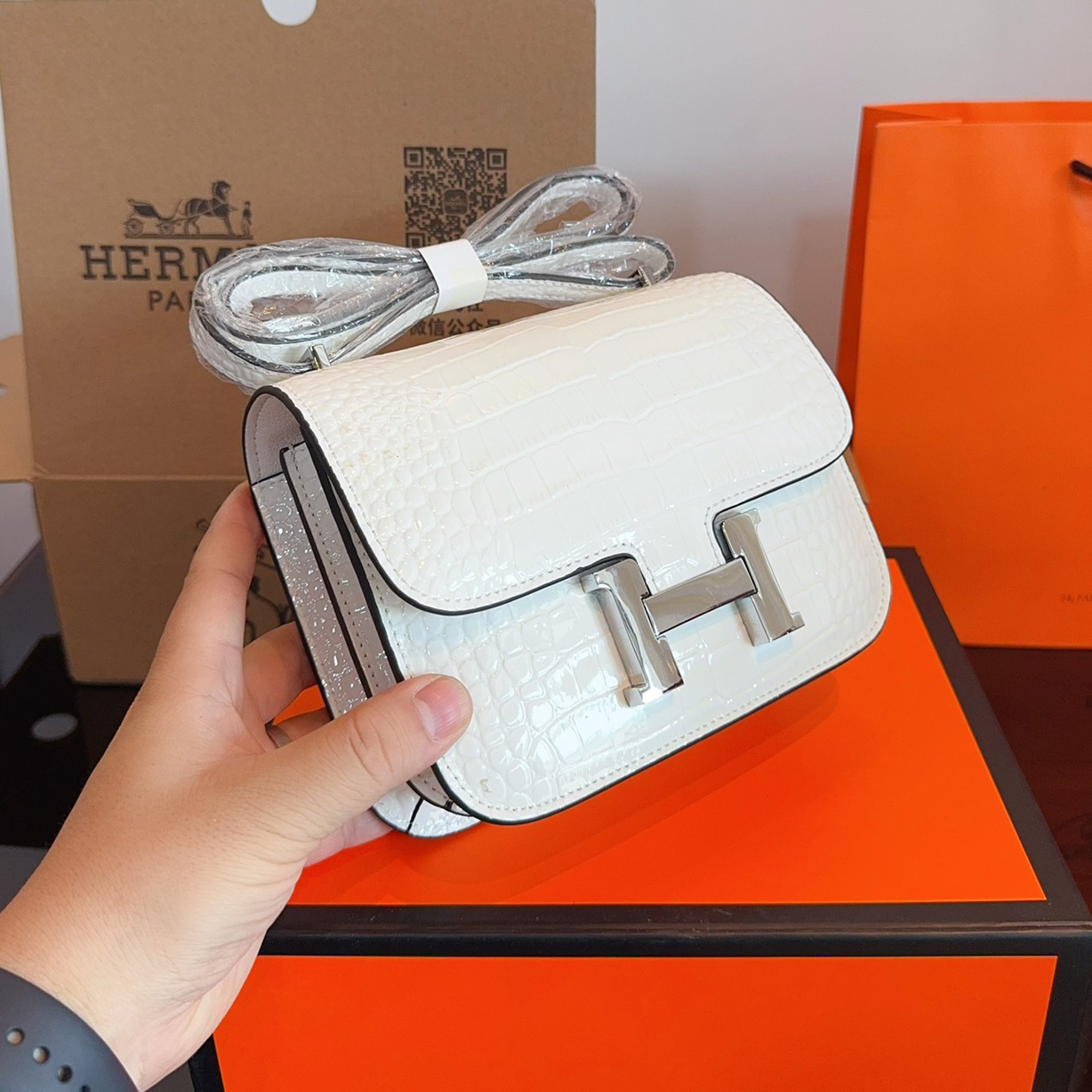 Constance Mini 18 Bag