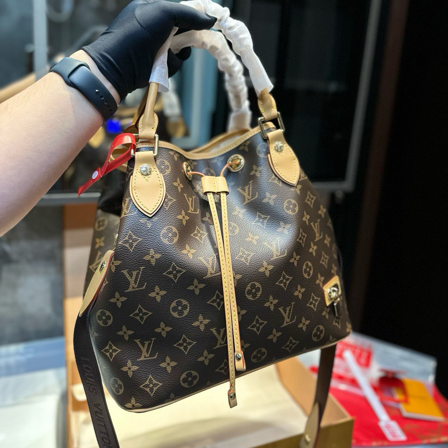 Monogram Neo Bucket Bag