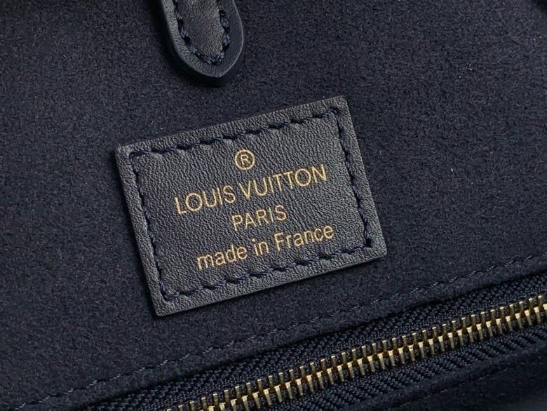 Louis Vuitton OnTheGo MM M47084
