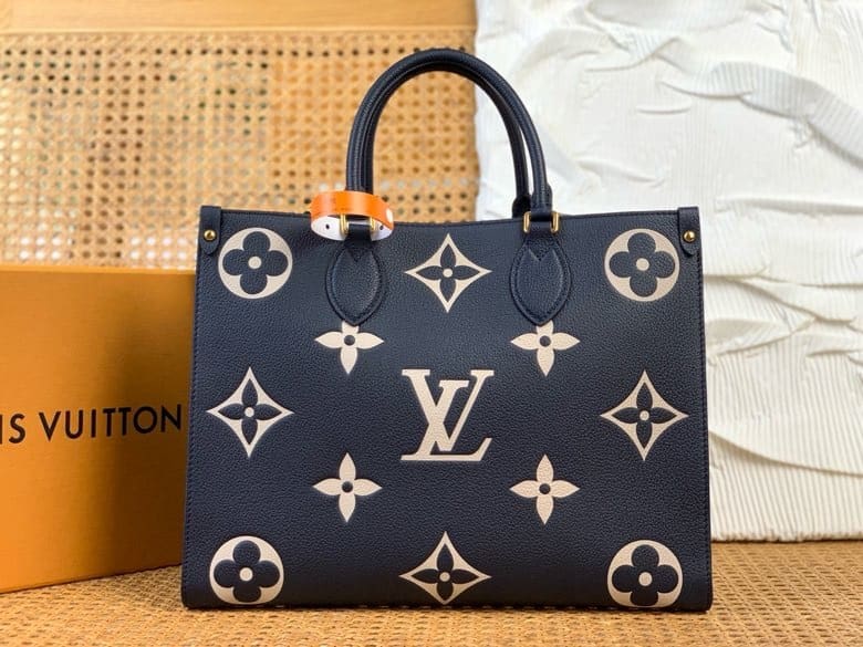 Louis Vuitton OnTheGo MM M47084