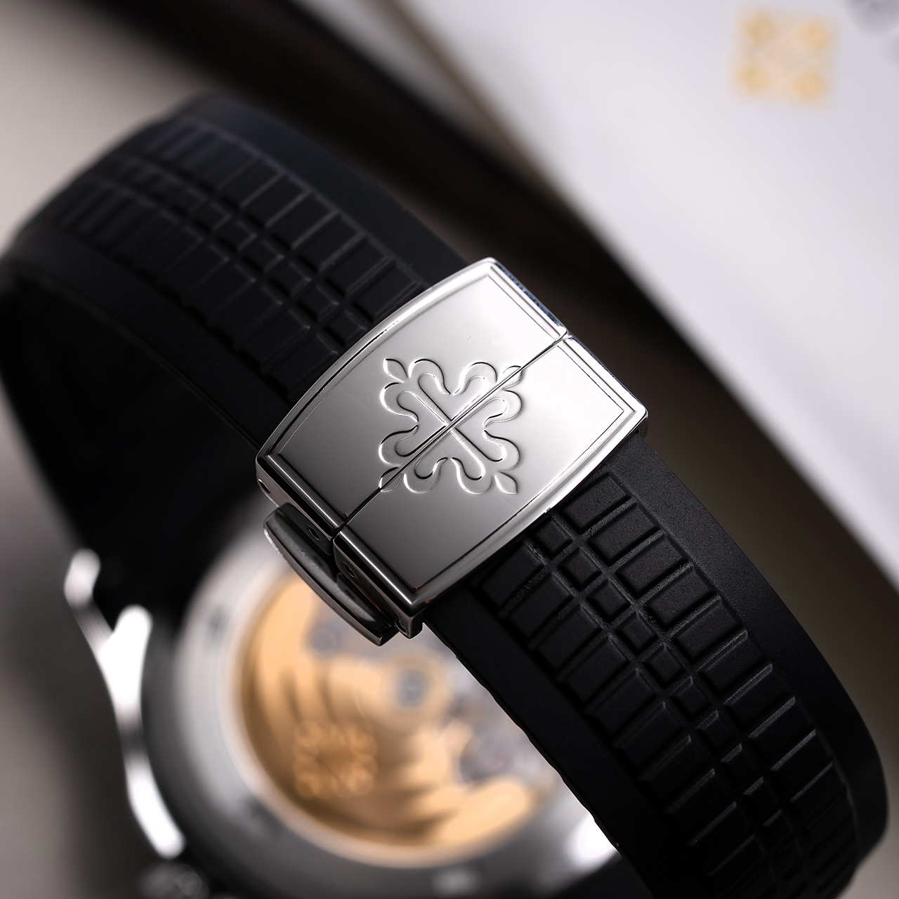 Patek Philippe Aquanaut Automatic Black Dial Stainless Steel Men's Watch 5167A-001