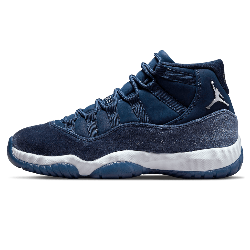 Air Jordan 11 Retro Wmns ‘Midnight Navy Velvet’