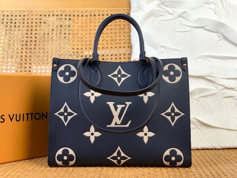 Louis Vuitton OnTheGo MM M47084