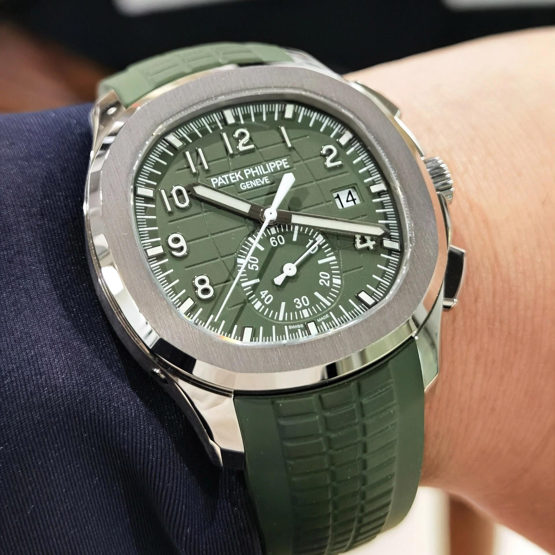 Patek Philippe Aquanaut Khaki Green Mens Watch 5968G-010