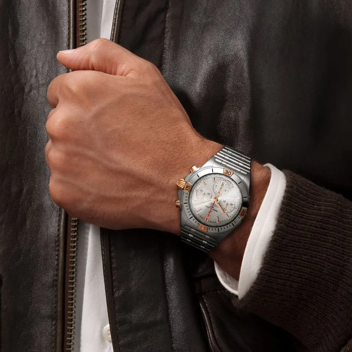 Breitling  Chronomat B01 42mm IB0134101G1A1