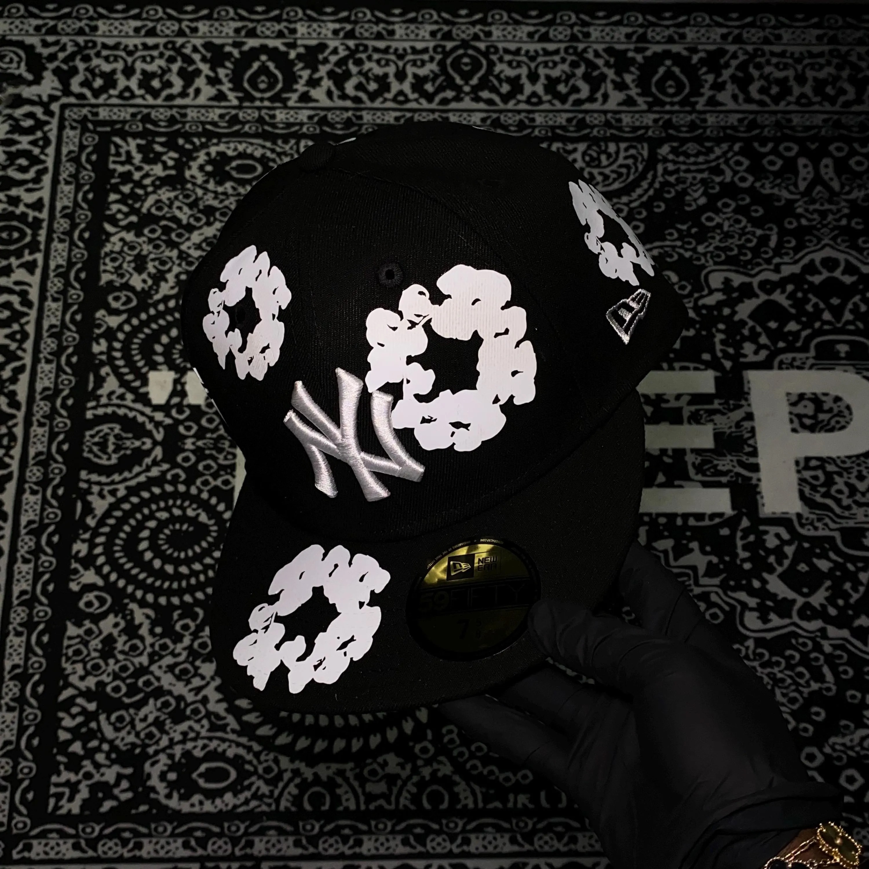 NEW YORK YANKEES DENIM TEARS BLACK FC EXCLUSIVE 59FIFTY