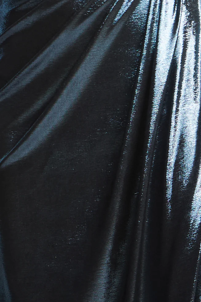 Strong Shoulder Gown