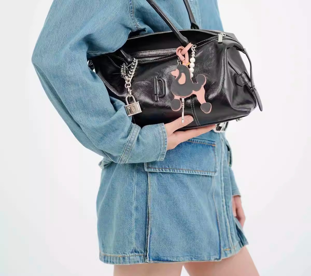 Clown bowling bag, tanned leather, oil wax, long handle, hand-held armpit bag, baguette, super popular Boston bag