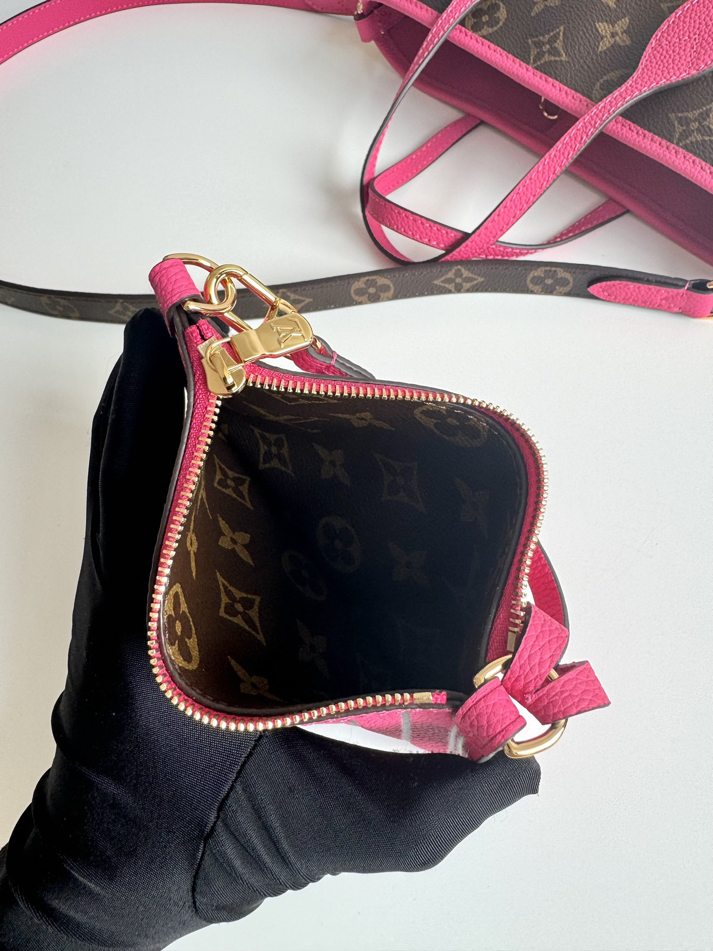 Large capacity women's bag, premium women's bag, black/orange/gray