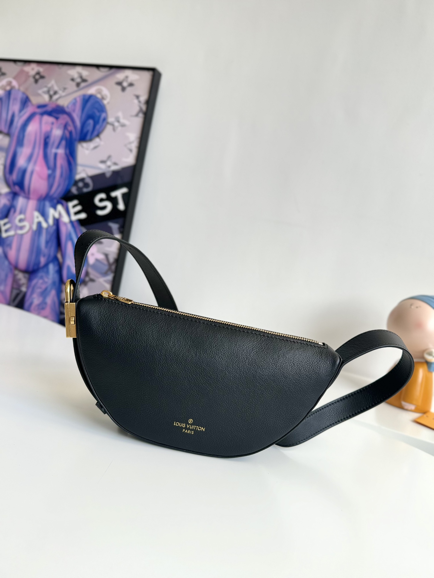 Large capacity women's bag, premium women's bag, black