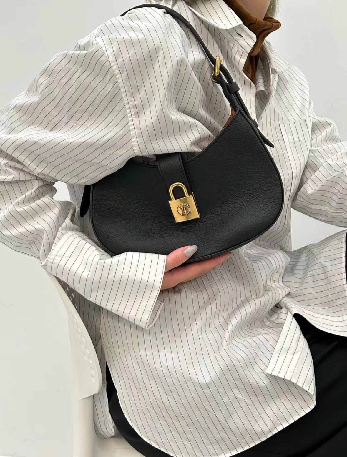 Launch Low Key Cookie Medium Handbag