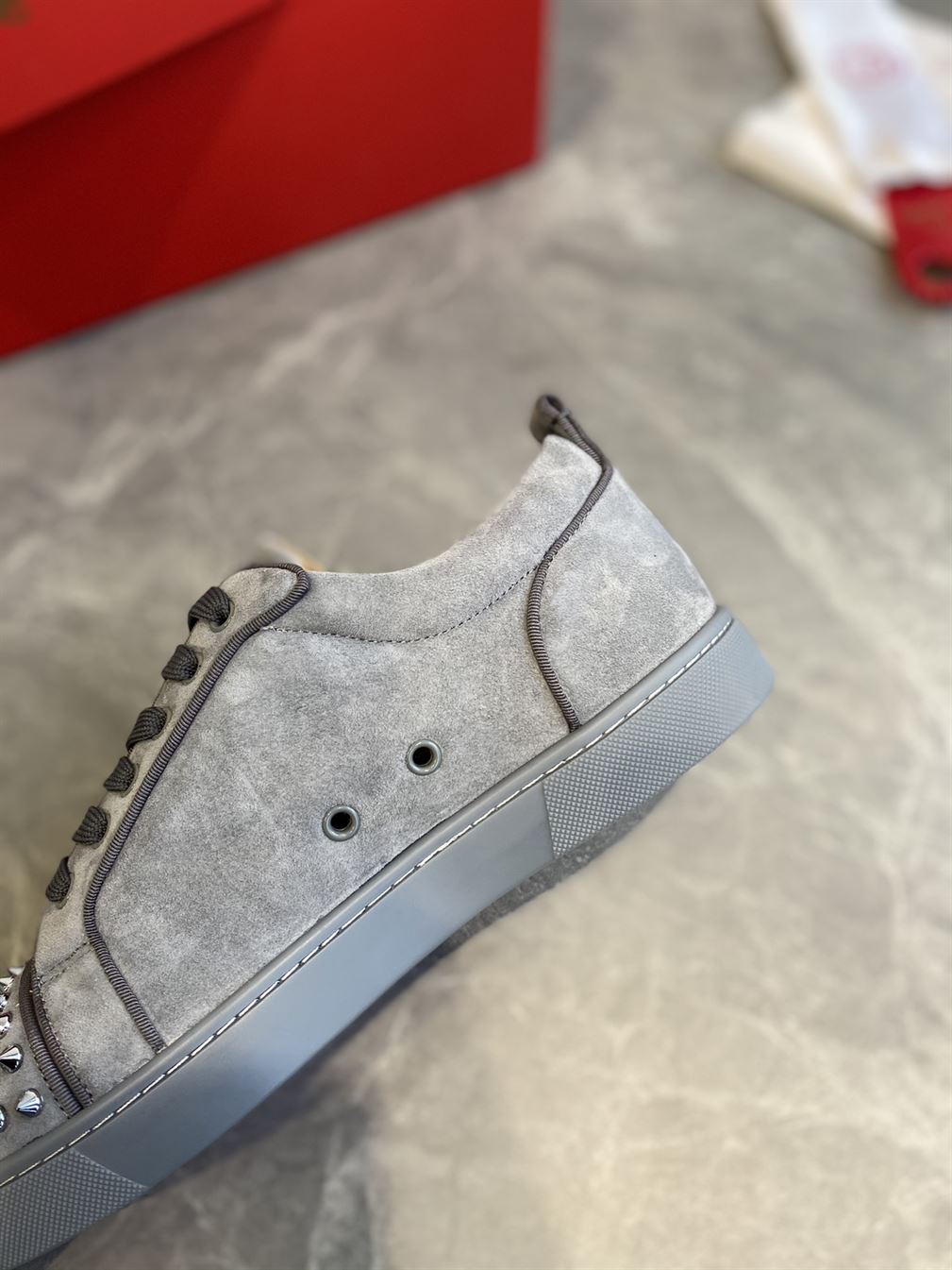 CHRISTIAN LOUBOUTIN LOUIS JUNIOR SPIKES – CLS024