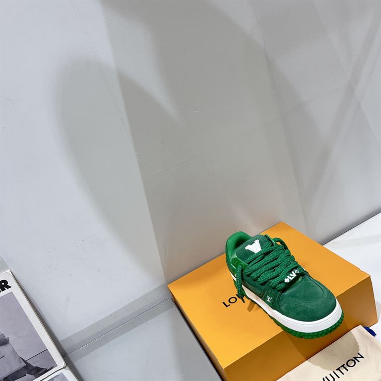 LOUIS VUITTON TRAINER MAXI LOW-TOP SNEAKERS – LVS163