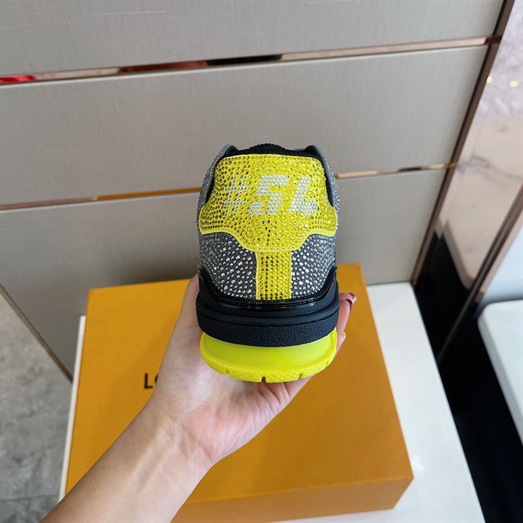 LOUIS VUITTON TRAINER SNEAKER – LVS039