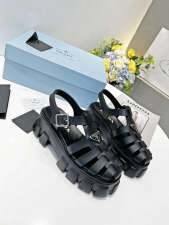 PRADA FOAM SANDALS IN BLACK RUBBER – PSD001