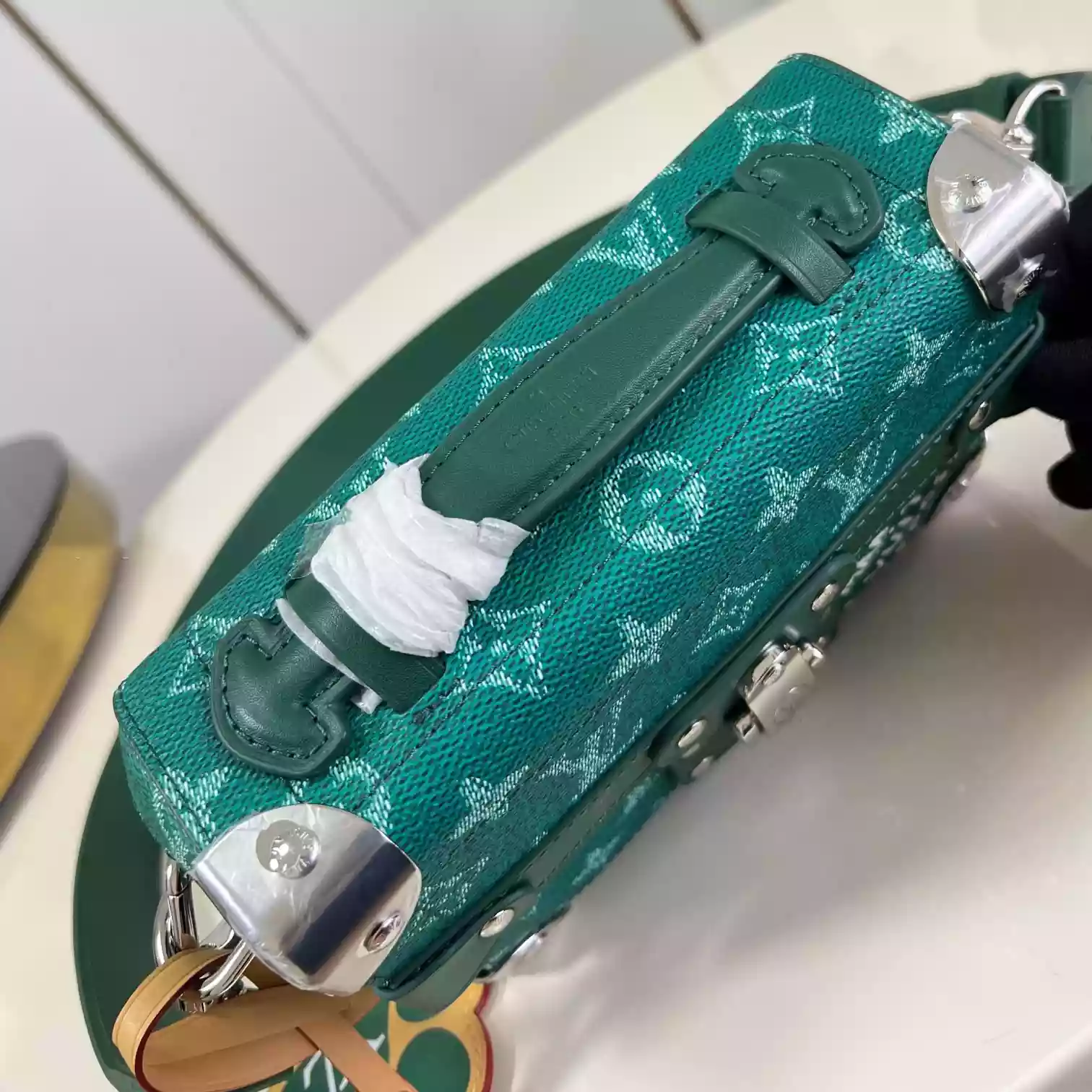 SOUL TRUNK IN GREEN M12686  – LW424