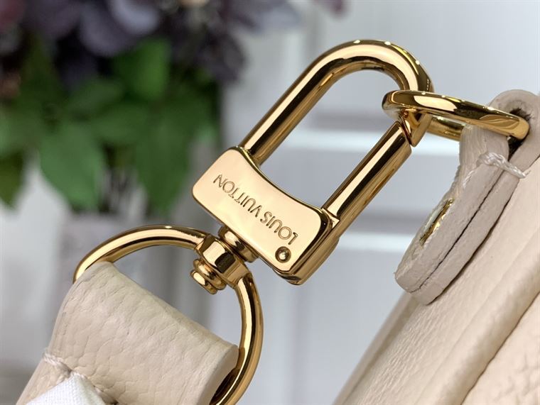 LOUIS VUITTON POCHETTE METIS MONOGRAM EMPREINTE LEATHER – LW124