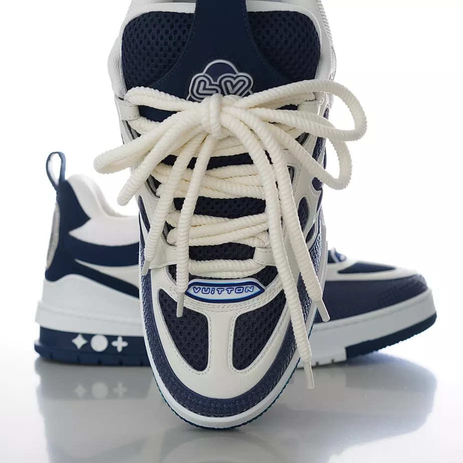 SKATE SNEAKERS IN NAVY BLUE – LVS230