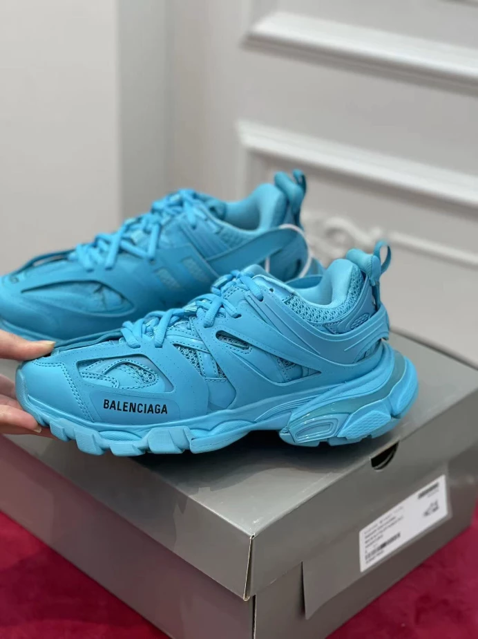 BALENCIAGA TRACK SNEAKER – BLA124