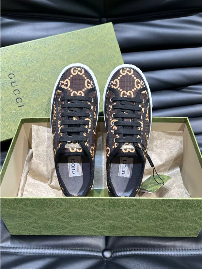 GUCCI TENNIS 1977 SNEAKER – GCC299