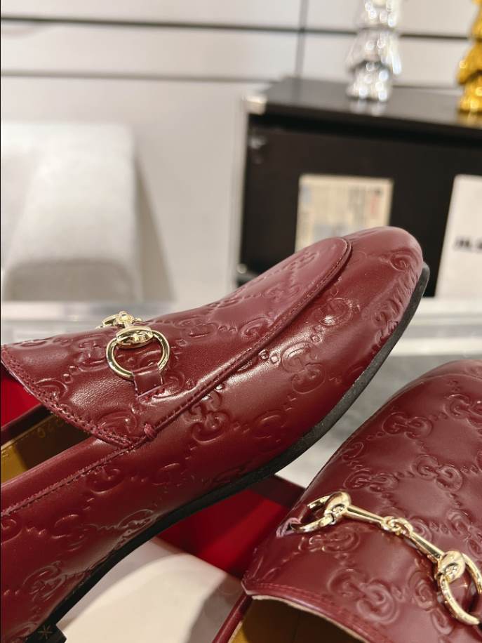 Gucci Horsebit Bright Red GC Monogram Loafer – GL064