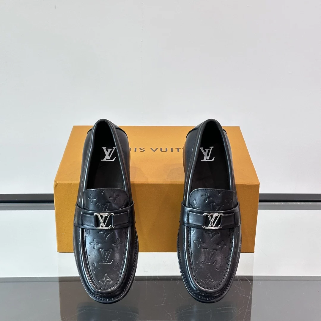 MAJOR LOAFERS IN BLACK – VL039
