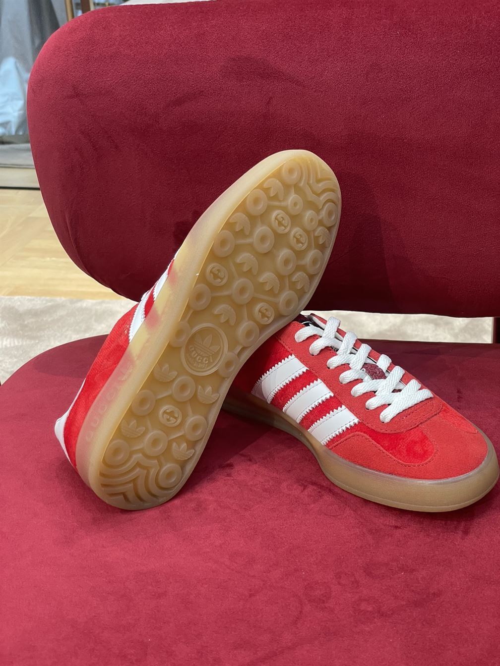 GUCCI X ADIDAS MENS GAZELLE SNEAKER – GCC024