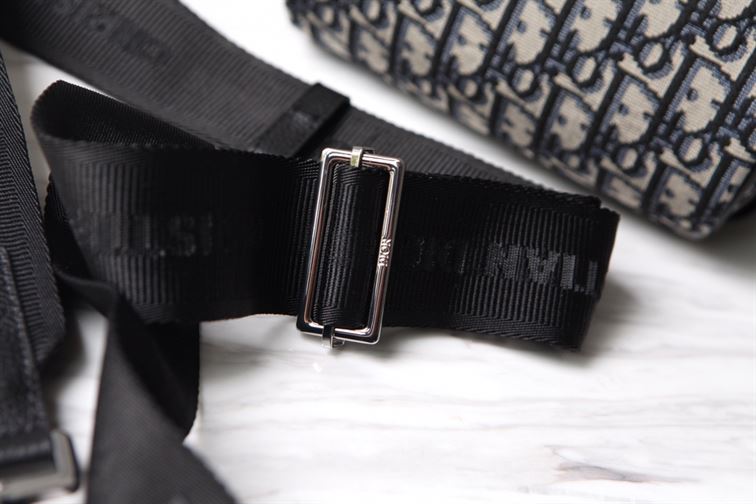 DIOR MINI ROLLER MESSENGER BAG – DIO036